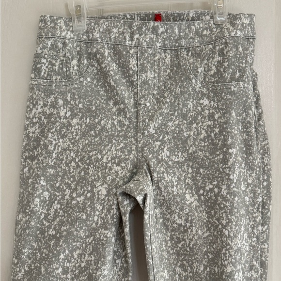 SPANX Marble Print Leggings Size S | Shaping High Rise | Stretch Comfort - Picture 5 of 13
